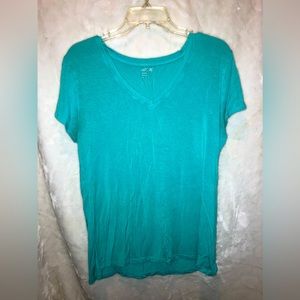 Women’s V-Neck Tee